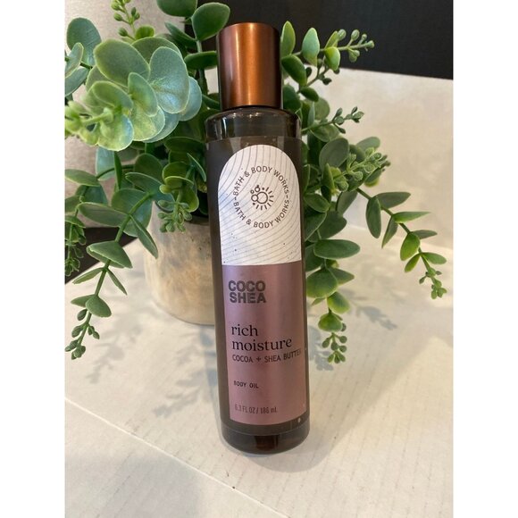 Bath & Body Works “Coco Shea Rich Moisture” Coconut Scented Body Oil-New - Picture 1 of 5
